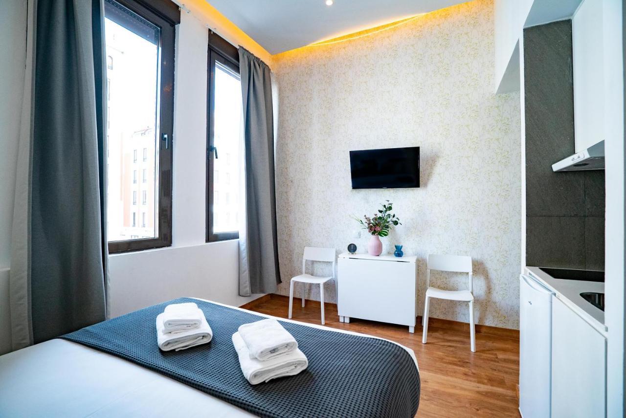 Smartr Madrid Gran Via 47 Aparthotel Luaran gambar